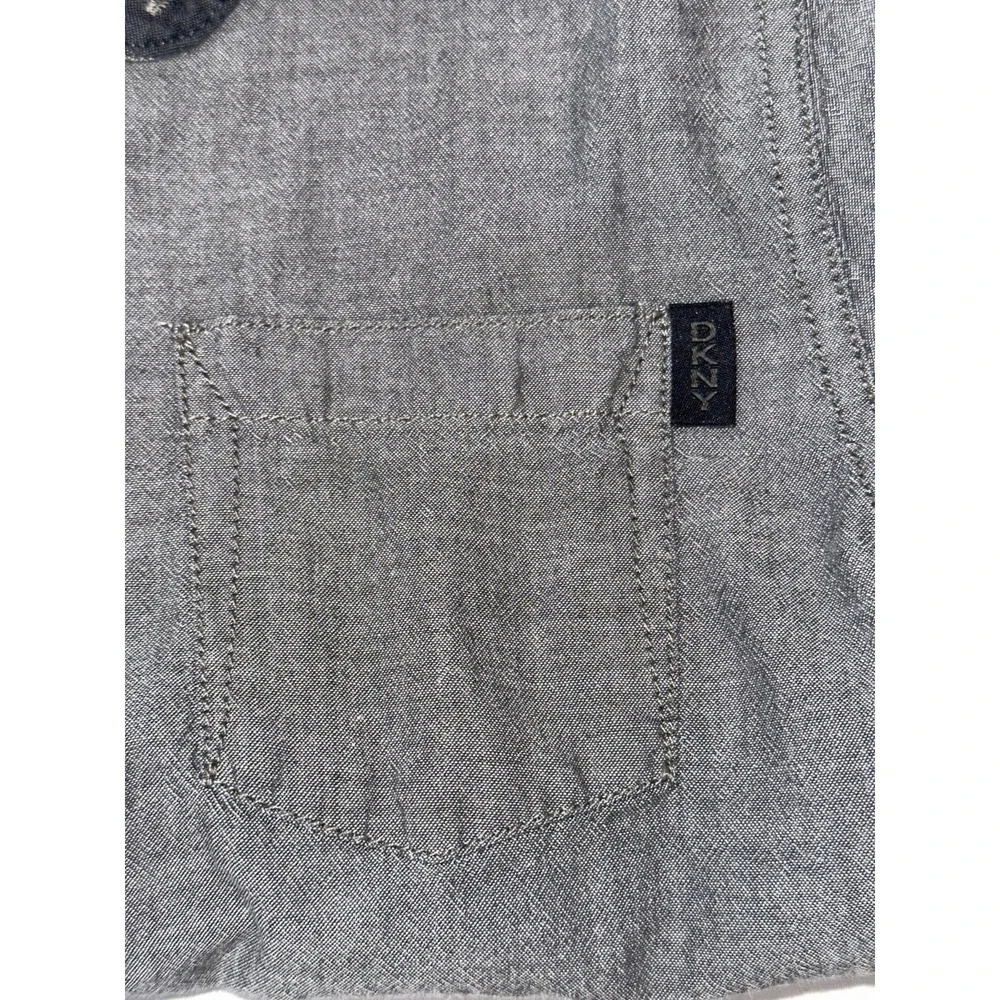 DKNY Boys Grey Chambray Short-Sleeve Button-Up Shirt Size 8 (S) - Picture 3 of 4